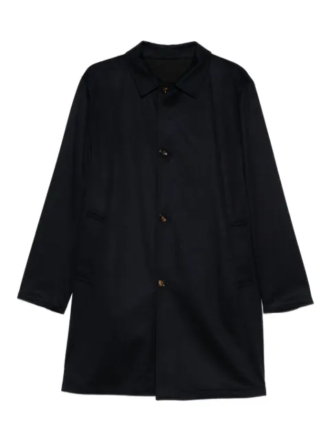 Kired button-fastening coat