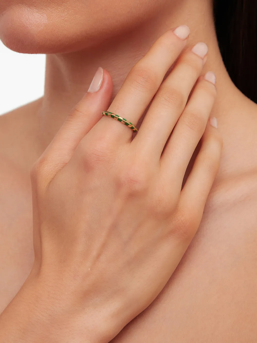 Yvonne Léon 9K yellow gold check-pattern ring | Fine Jewellery | Image 2