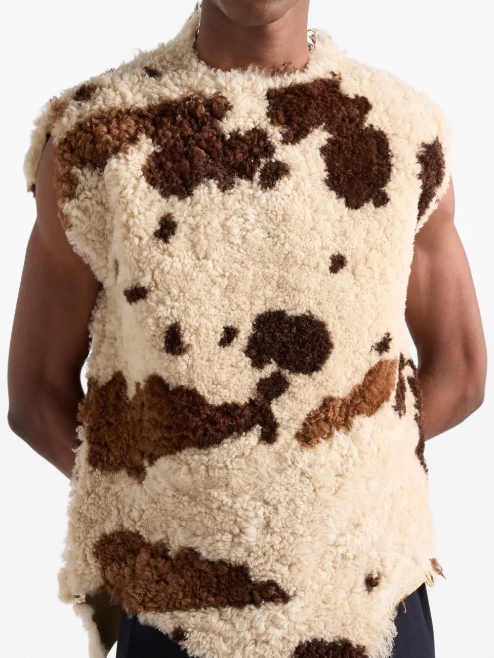 Prada Lammy spencer met onregelmatige afwerking Beige
