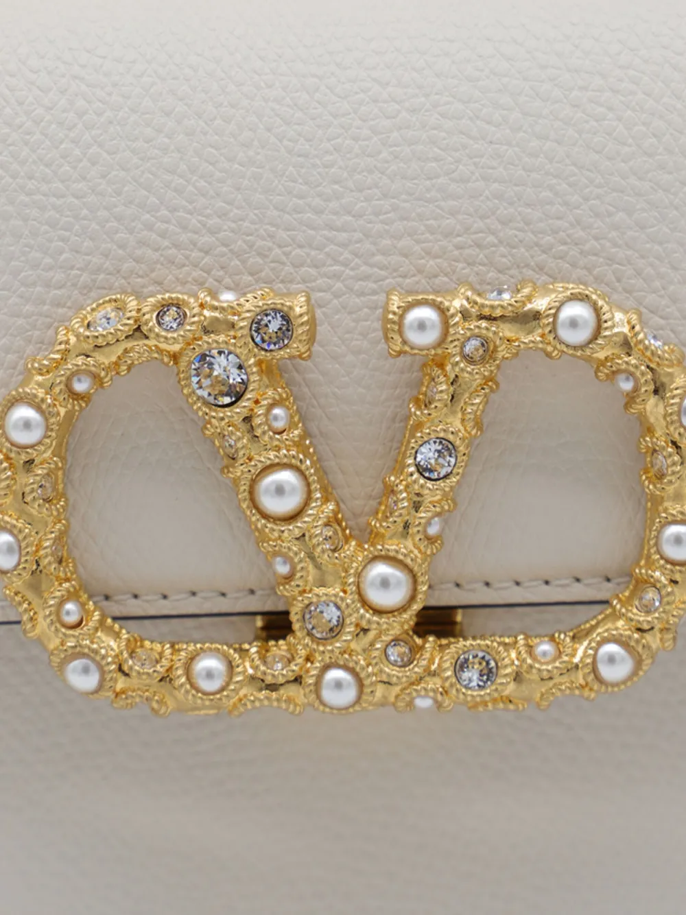 Valentino Garavani VSling VLogo pearl-embellished shoulder bag Wit