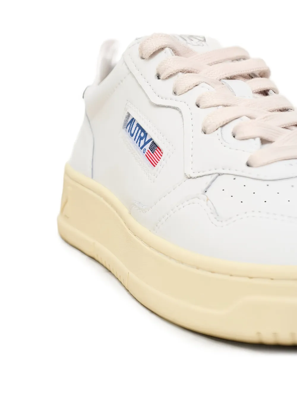 Autry Medalist leather sneakers White