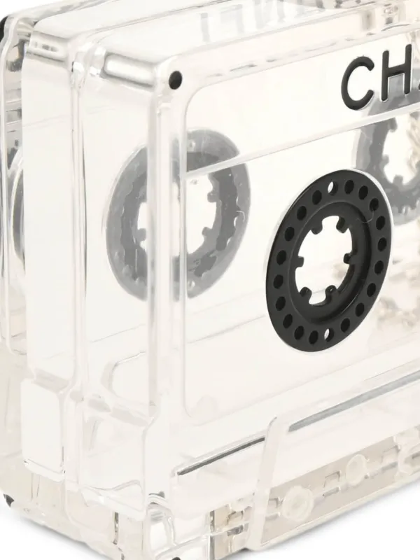 CHANEL Pre-Owned 2004 カセット テープ クラッチバッグ | ホワイト