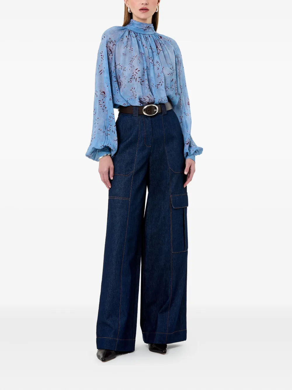 Nicholas Solene top met bloemenprint en hoge hals - Blauw