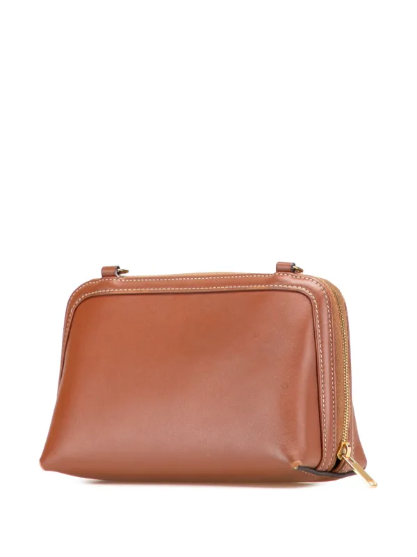 Céline Pre-Owned 2022 Smooth Calfskin Cuir Triomphe Clutch