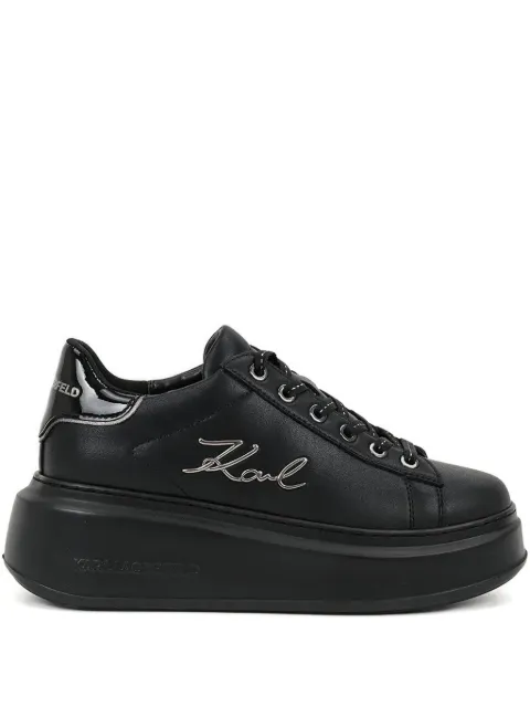 Karl Lagerfeld tenis con detalles del logo