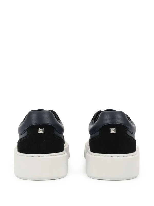 Karl Lagerfeld logo-print Leather Sneakers | Black | FARFETCH