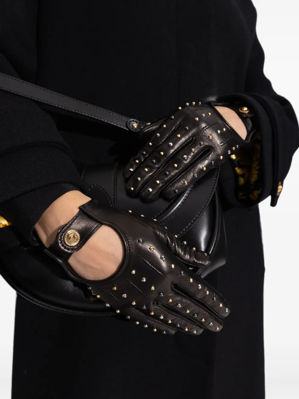 Versace Leren handschoenen met studs Zwart