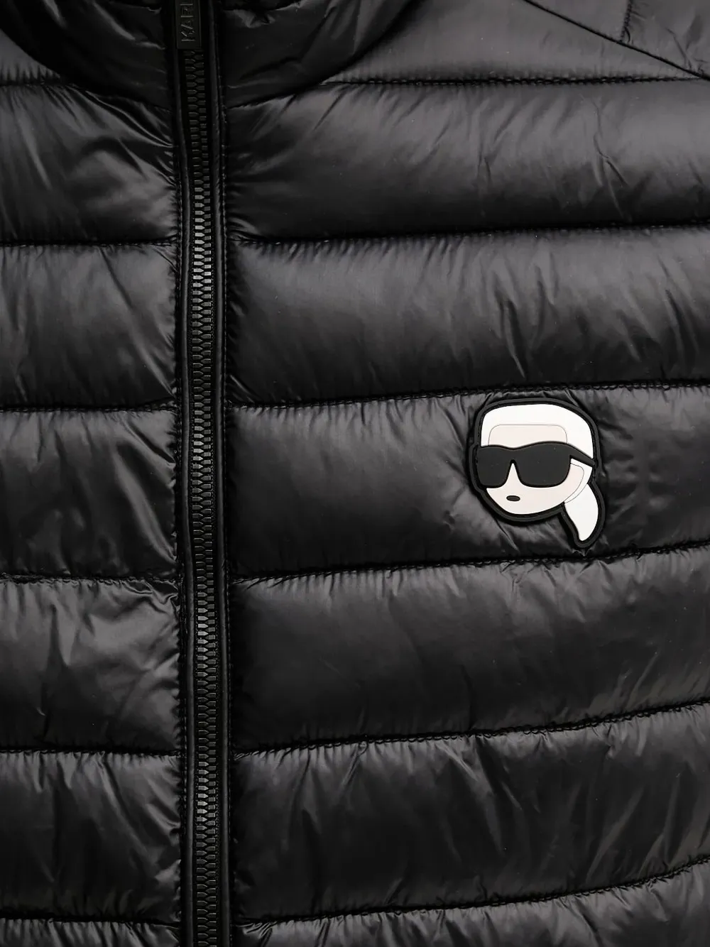 Karl Lagerfeld quilted logo-patch gilet Zwart
