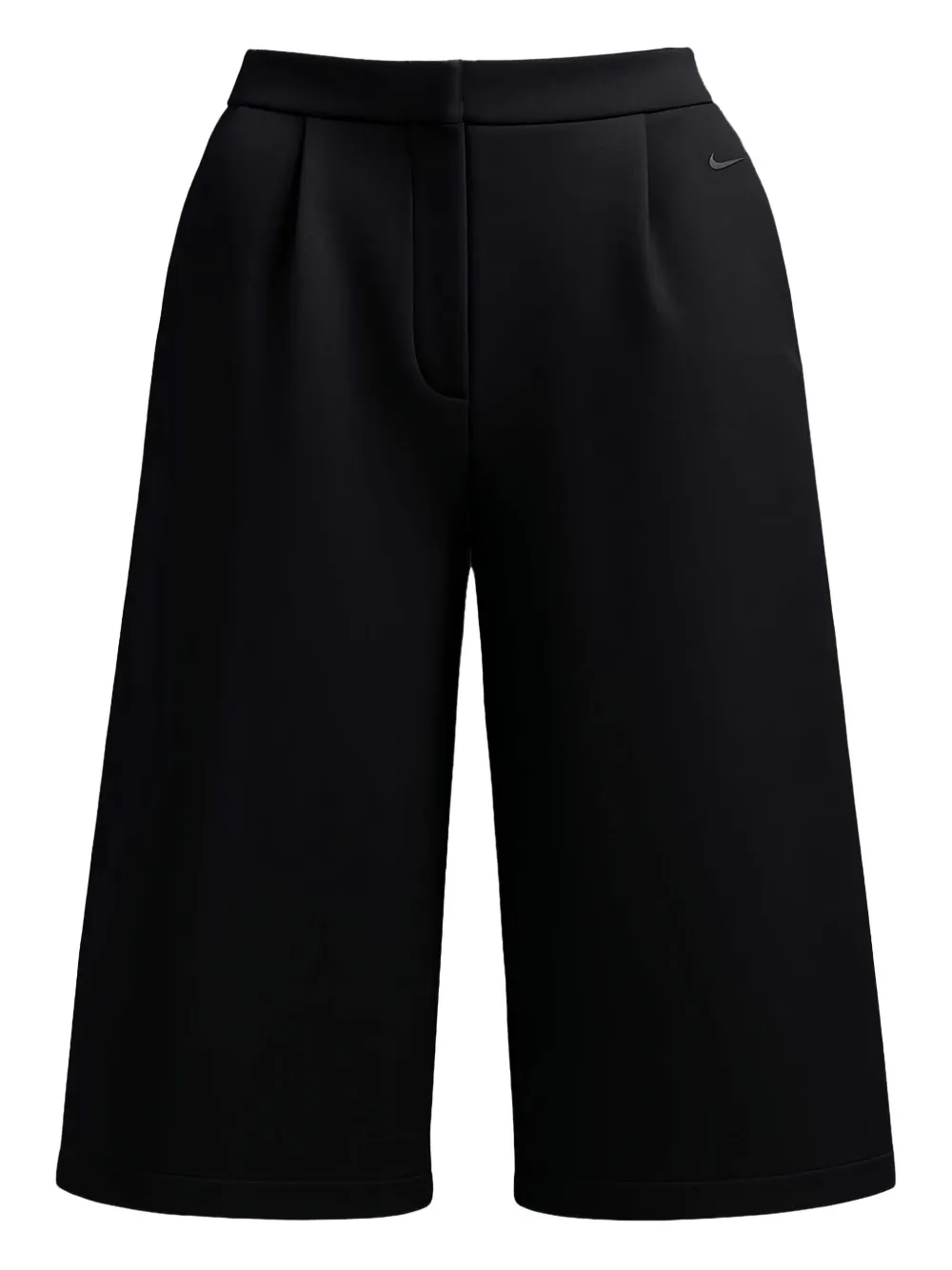 Nike Pleated Panel Shorts In Black