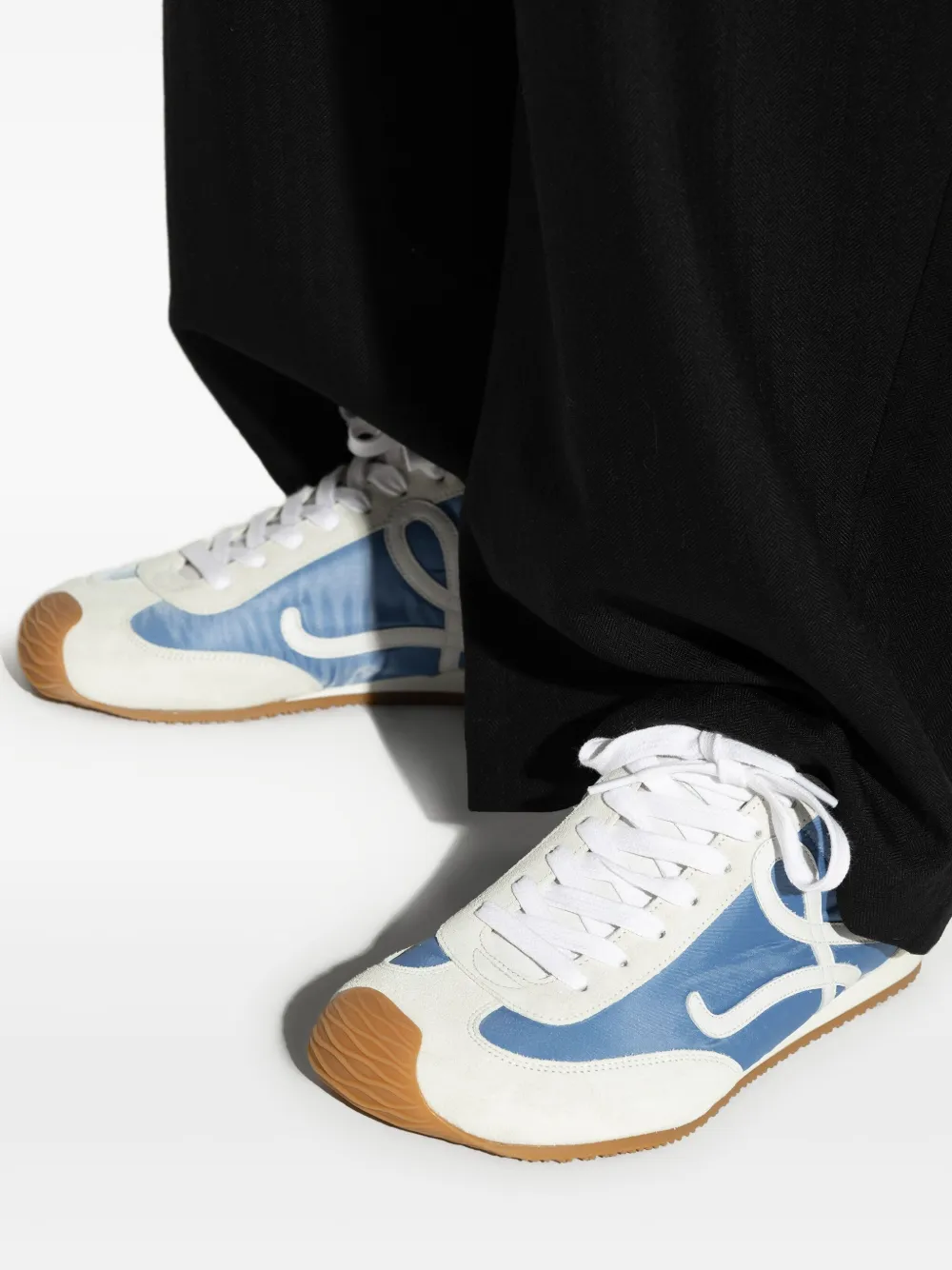 LOEWE logo-detail sneakers White
