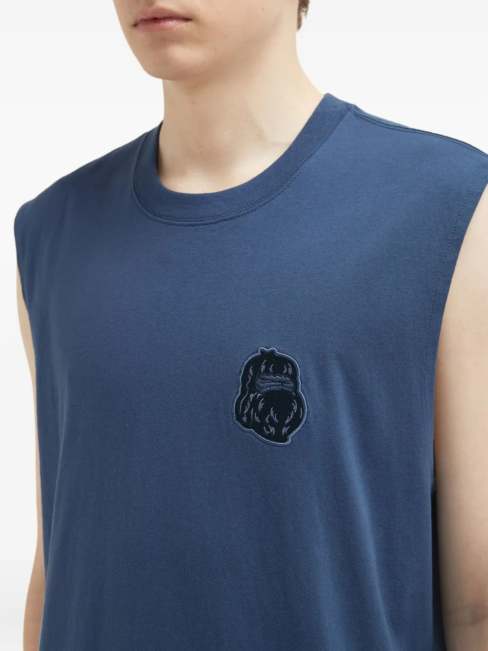 Fingercroxx Embroidered Sleeveless Vest In Blue