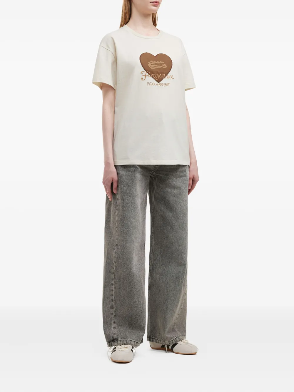 FINGERCROXX heart-embroidered cotton T-shirt | T-Shirts & Jersey Shirts | Image 2