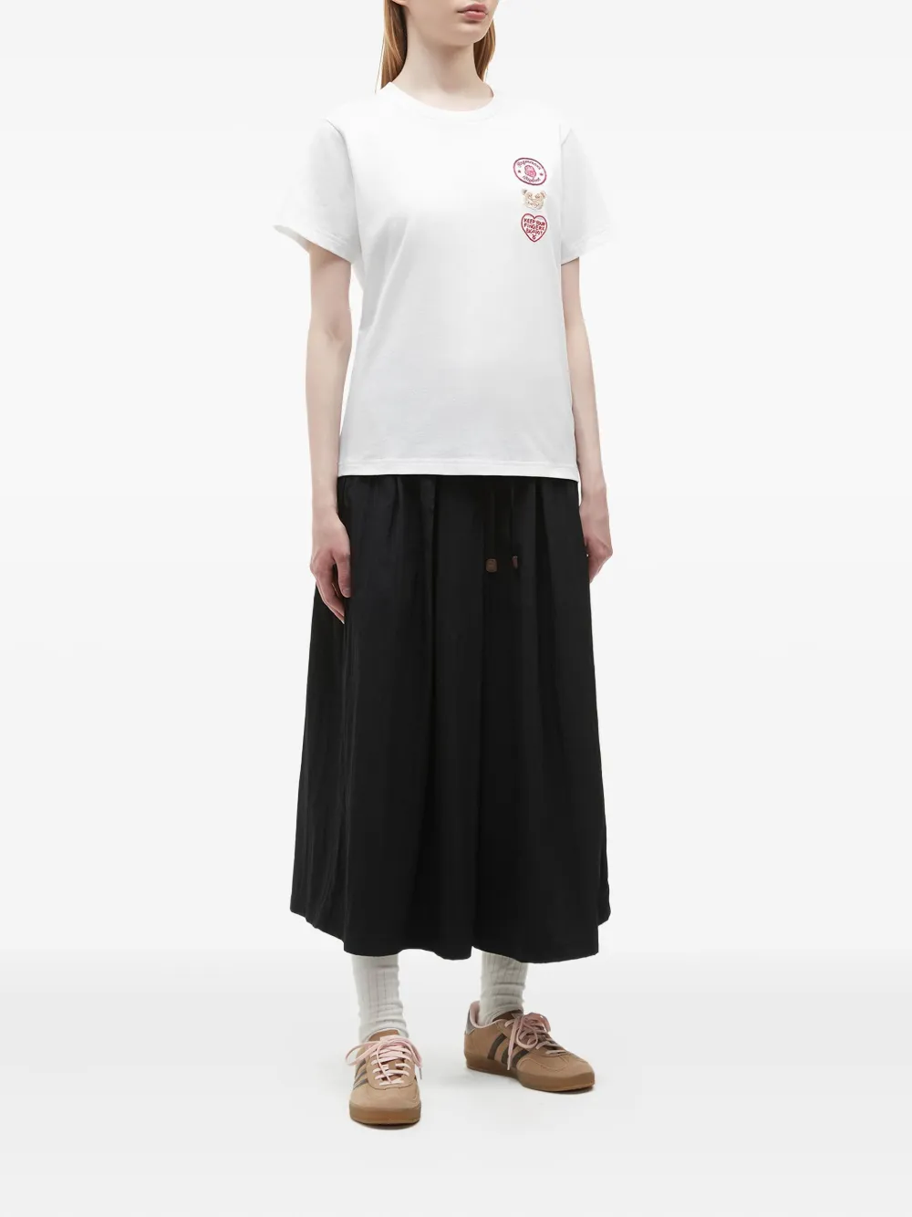FINGERCROXX embroidered-patch T-shirt | T-Shirts & Jersey Shirts | Image 2