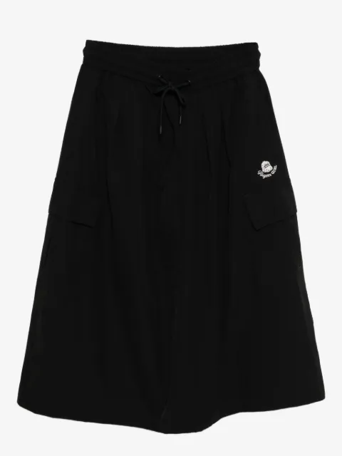 FINGERCROXX logo-embroidered shorts