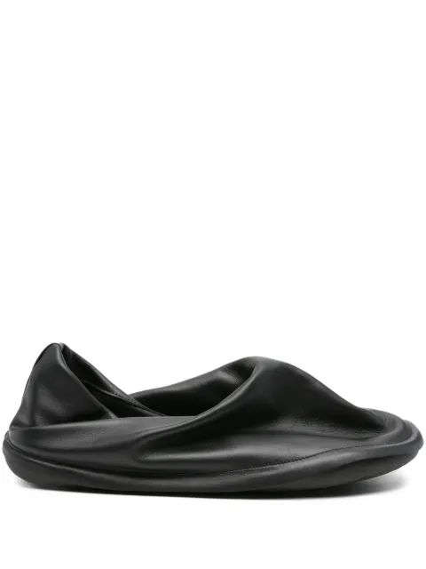 Camper خف جلد 'فاشن' x Issey Miyake Peu