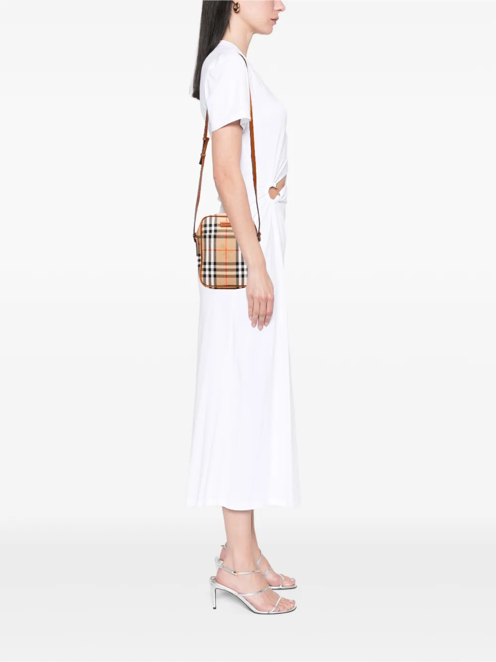 Pre-owned Burberry 2000-2017 Haymarket Check Canvas Crossbody Bag