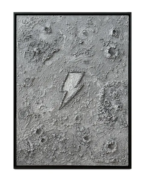 Vj’s Mind Monument Ziggy lightning bolt textured wall decoration (63X83cm)