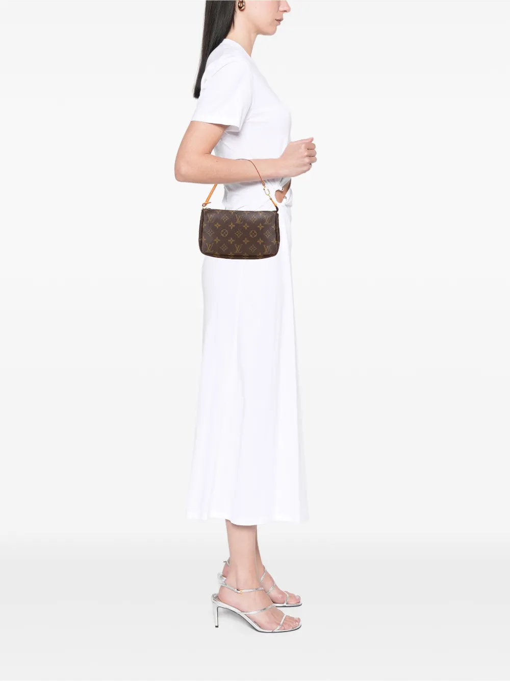 Pre-owned Louis Vuitton 2000 Monogram Pochette Accessoires Shoulder Bag In Brown