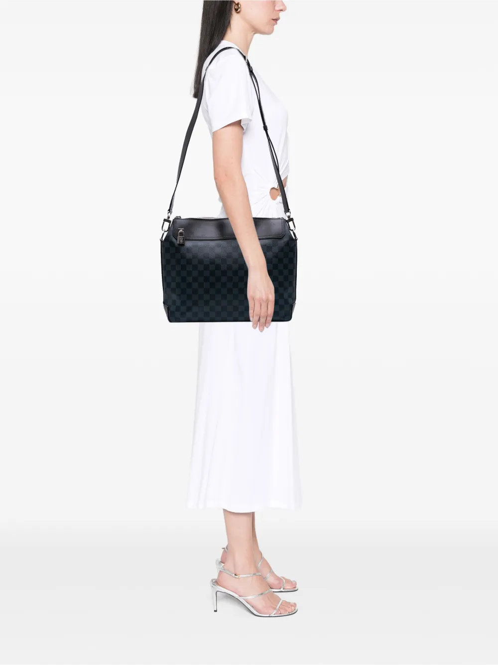 Louis Vuitton Pre-Owned 2015 Damier Cobalt Greenwich Messenger crossbody bag | Pre-Owned | Image 2