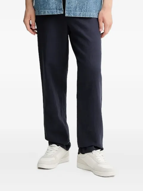 Les Deux pantalones Pino
