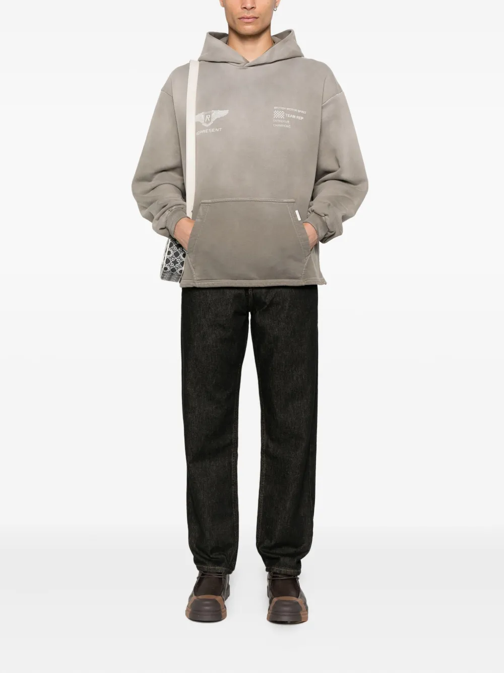 Represent Hoodie met verfraaid logo Beige