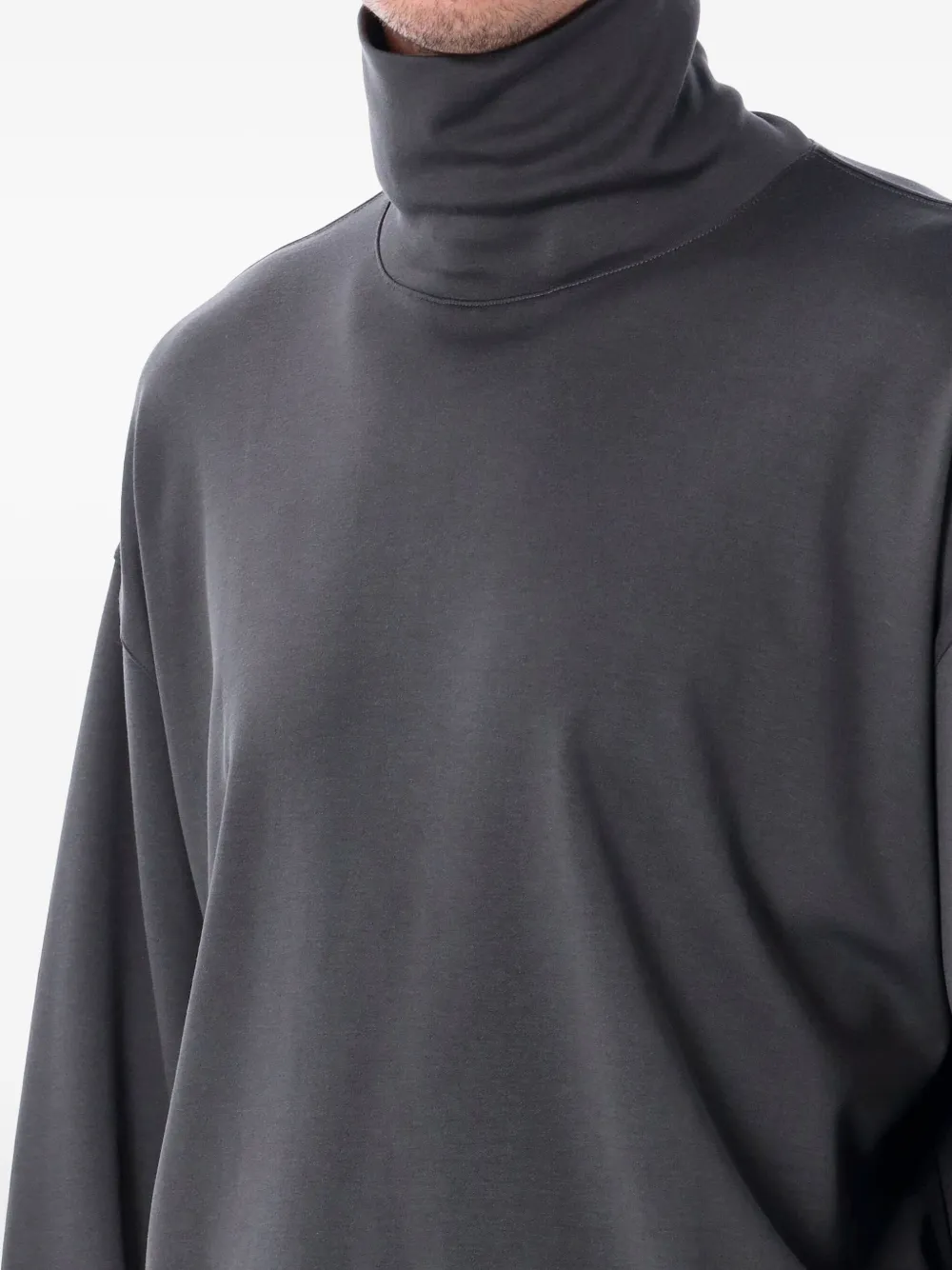 LEMAIRE T-shirt met hoge hals en lange mouwen Grijs