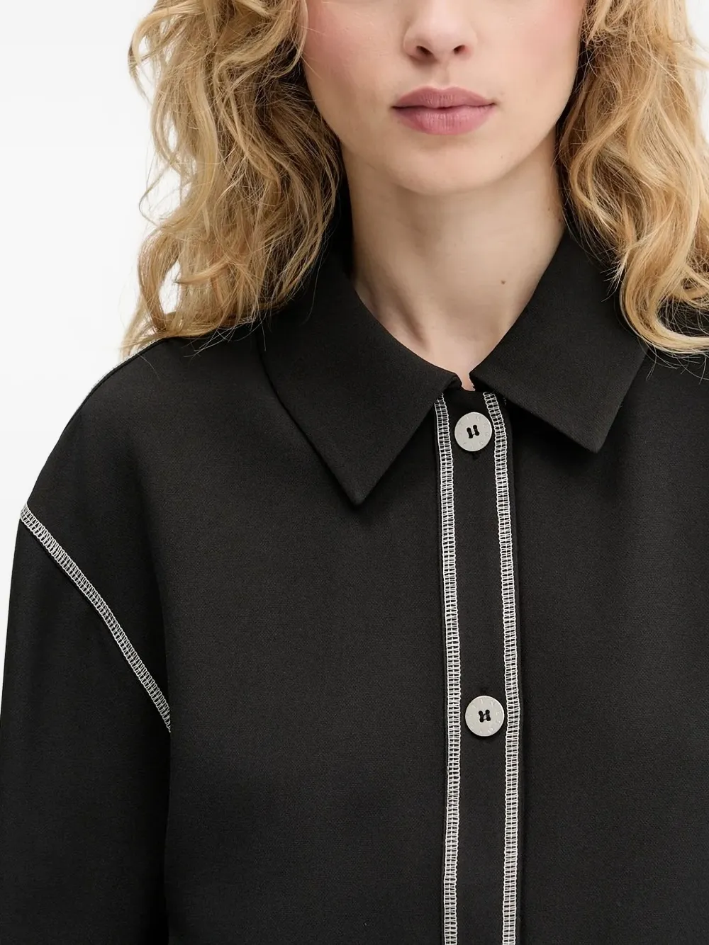 Stine Goya contrast-stitch button-down shirt Zwart
