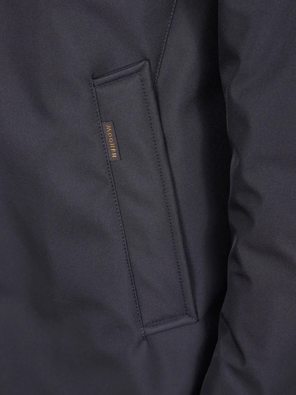 Moorer high-neck buttoned jacket Zwart