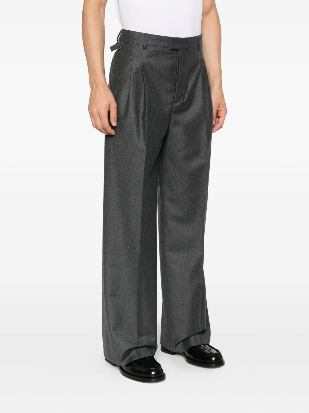 AMI Paris pleated tab trousers Grijs