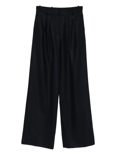 Malo pantalones plisados
