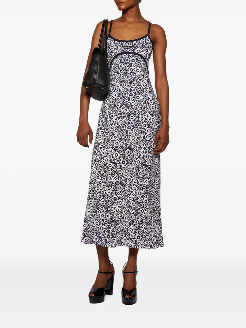 Miu 135 mm sandalen met plateauzool en open neus Zwart