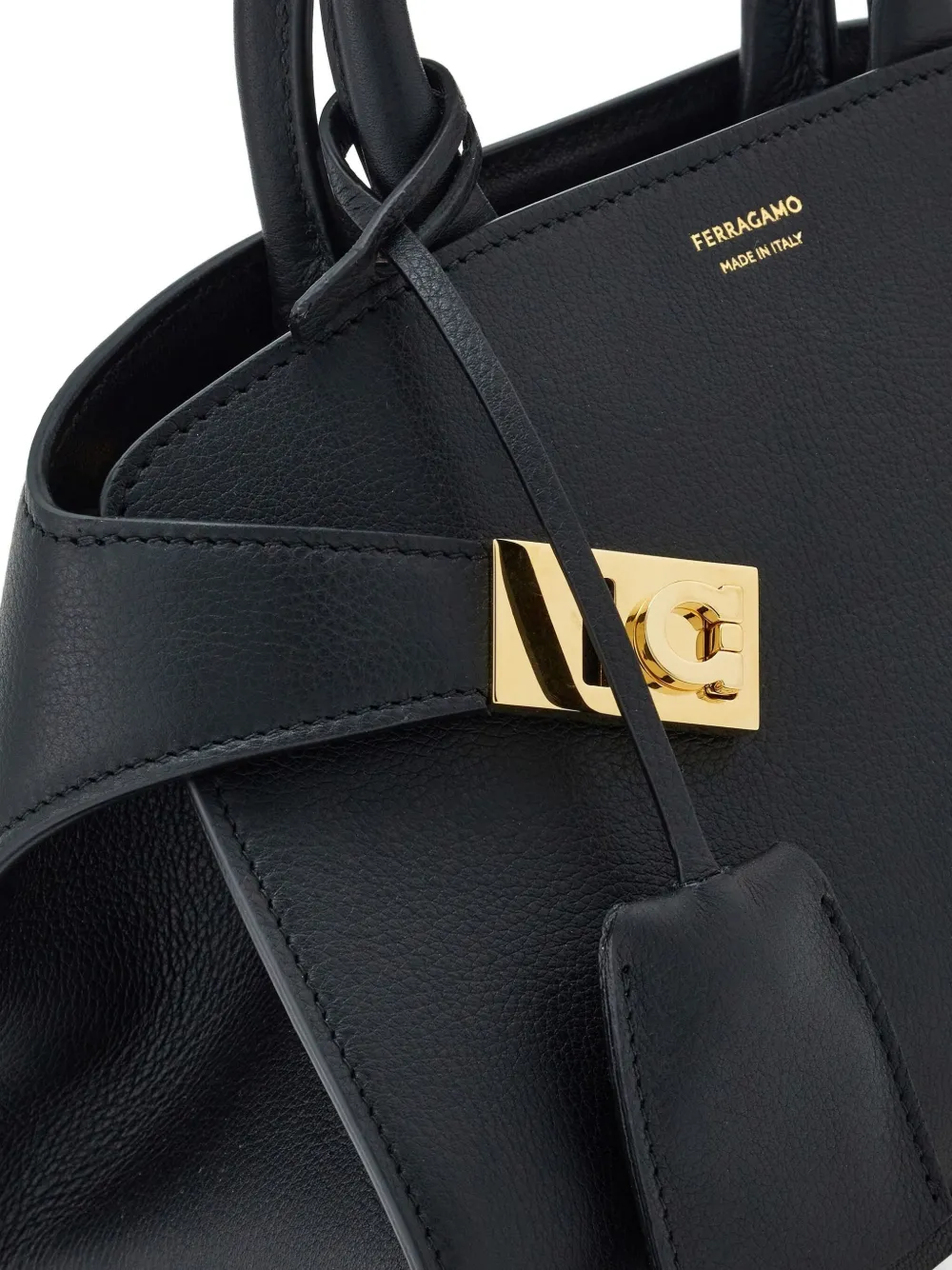 Ferragamo Hug shopper Zwart