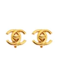 CHANEL Pre-Owned 1995 CC turn-lock clip-on earrings - Gold