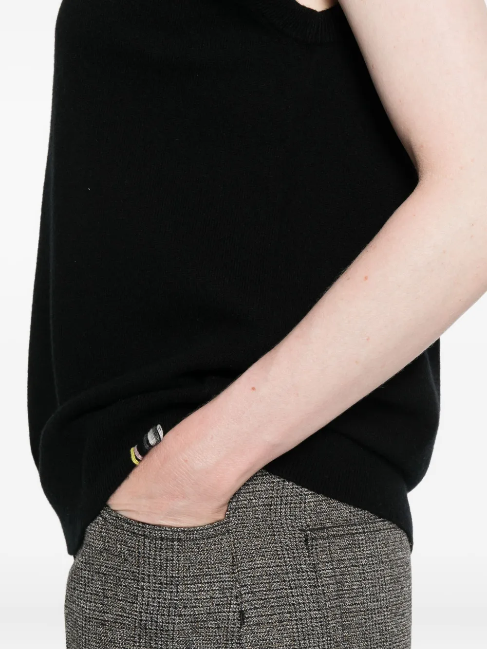 extreme cashmere V-neck sleeveless knitted vest Zwart