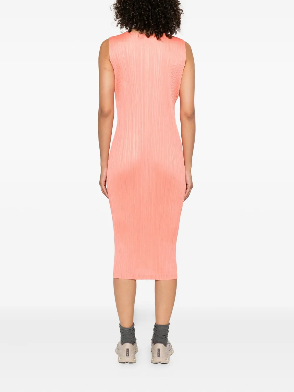 Pleats Please Issey Miyake pleated midi dress Oranje