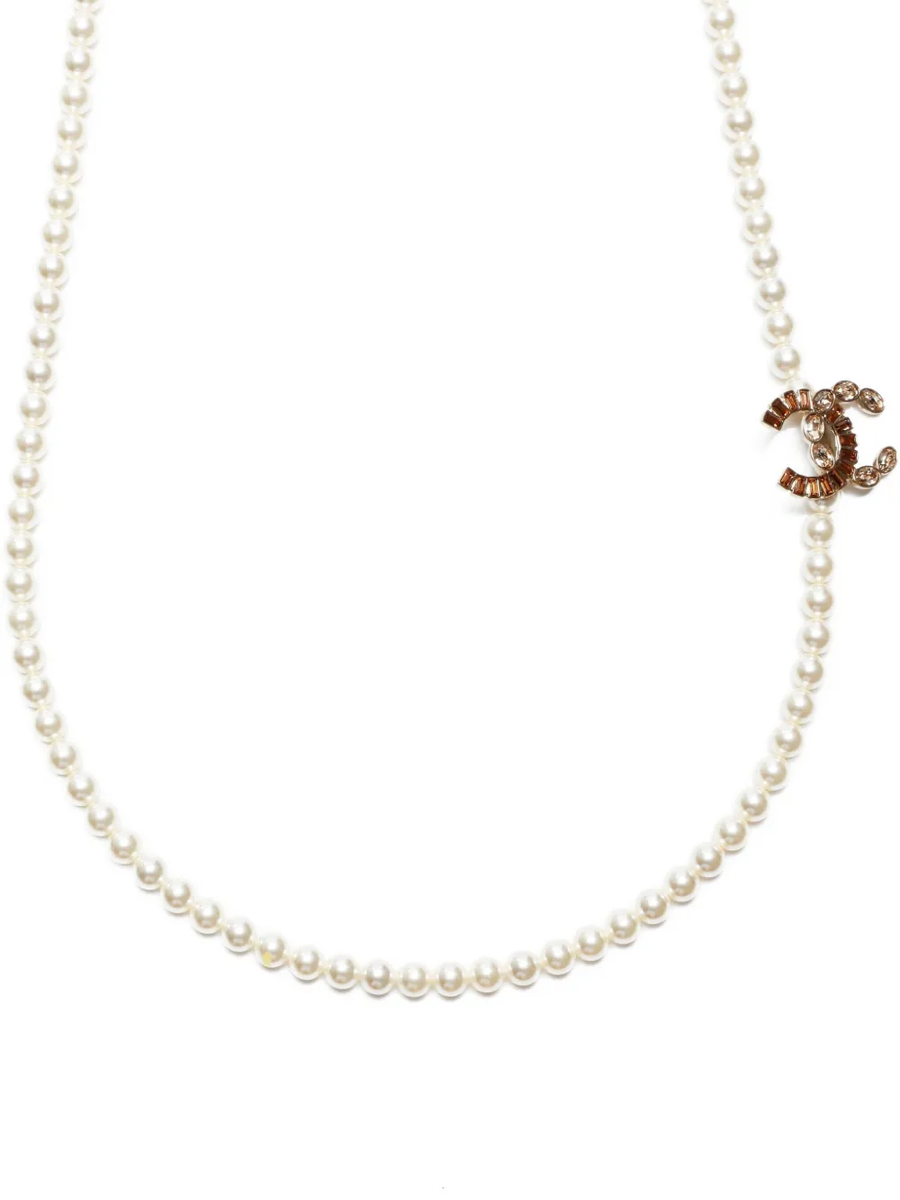 Pre-owned Chanel 2017 Cc Mark Pearl Long Necklace In White