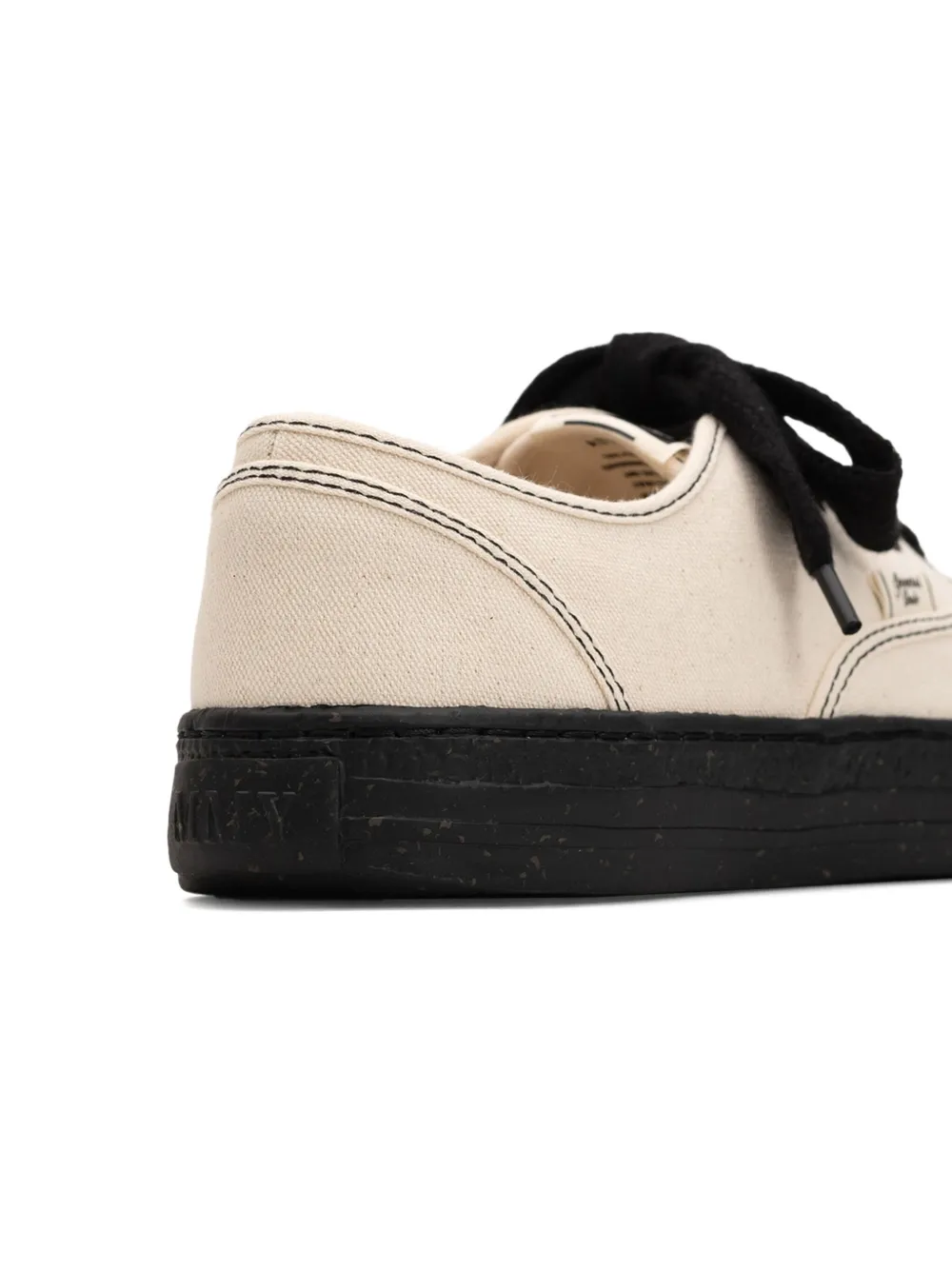 General Scale. Kiefer canvas low top sneakers Neutrals