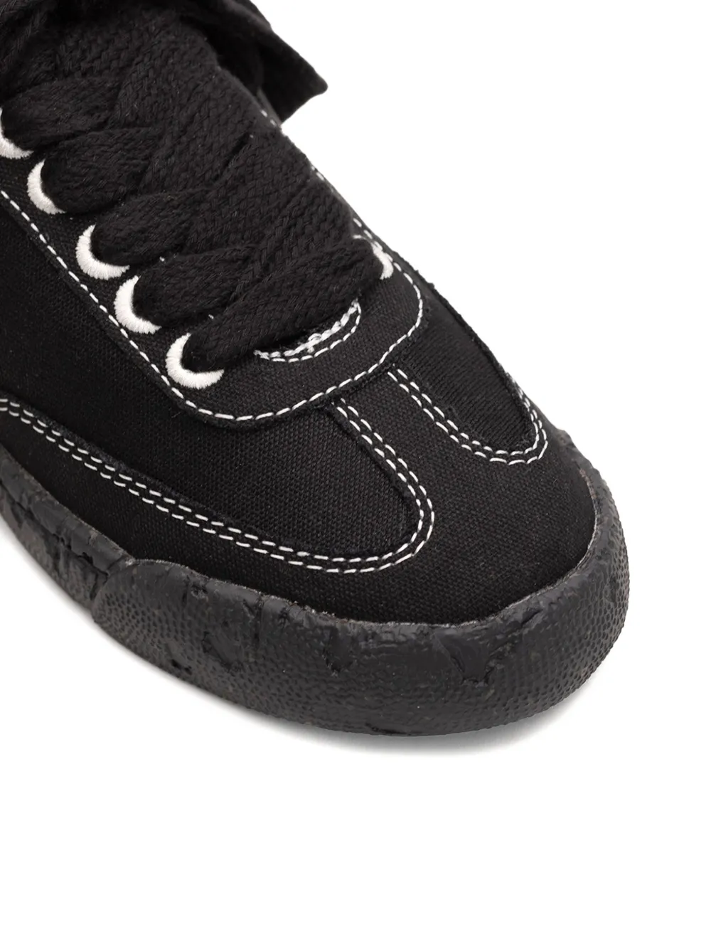General Scale. canvas low-top sneakers Black