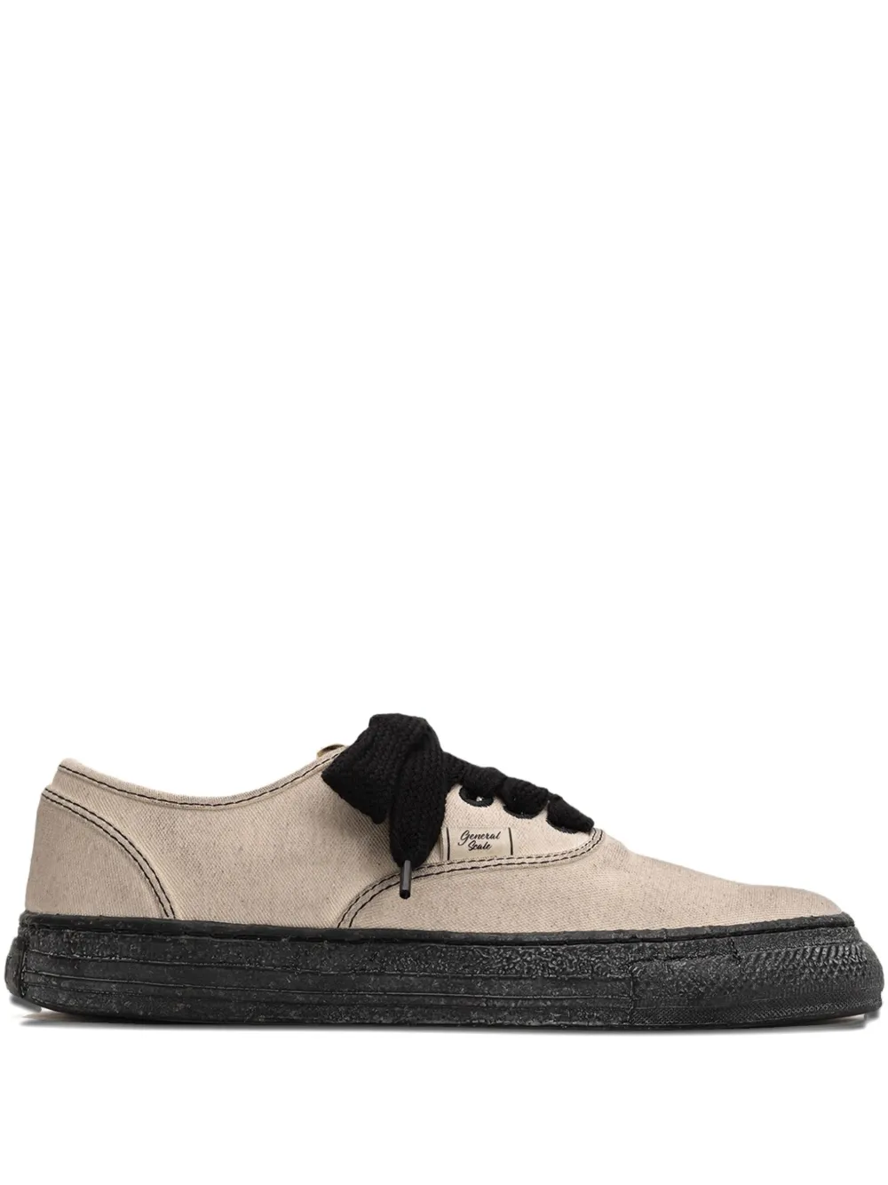 General Scale. Kiefer low-top sneakers Neutrals