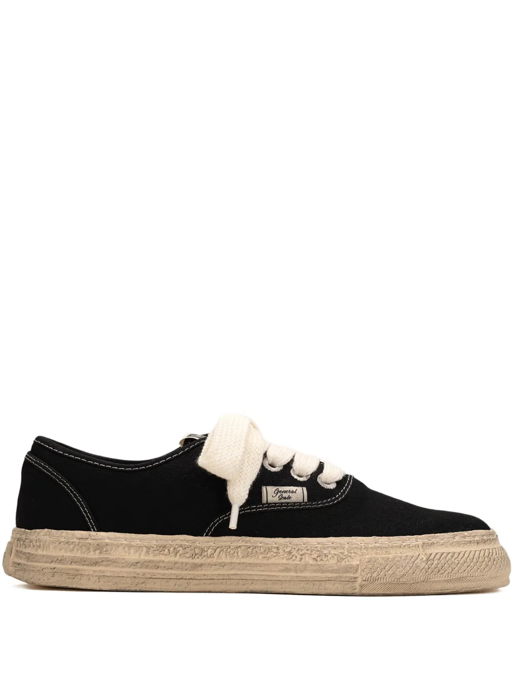 General Scale. Kiefer canvas sneakers Black