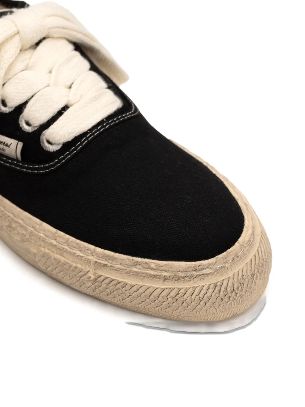 General Scale. Kiefer canvas sneakers Black