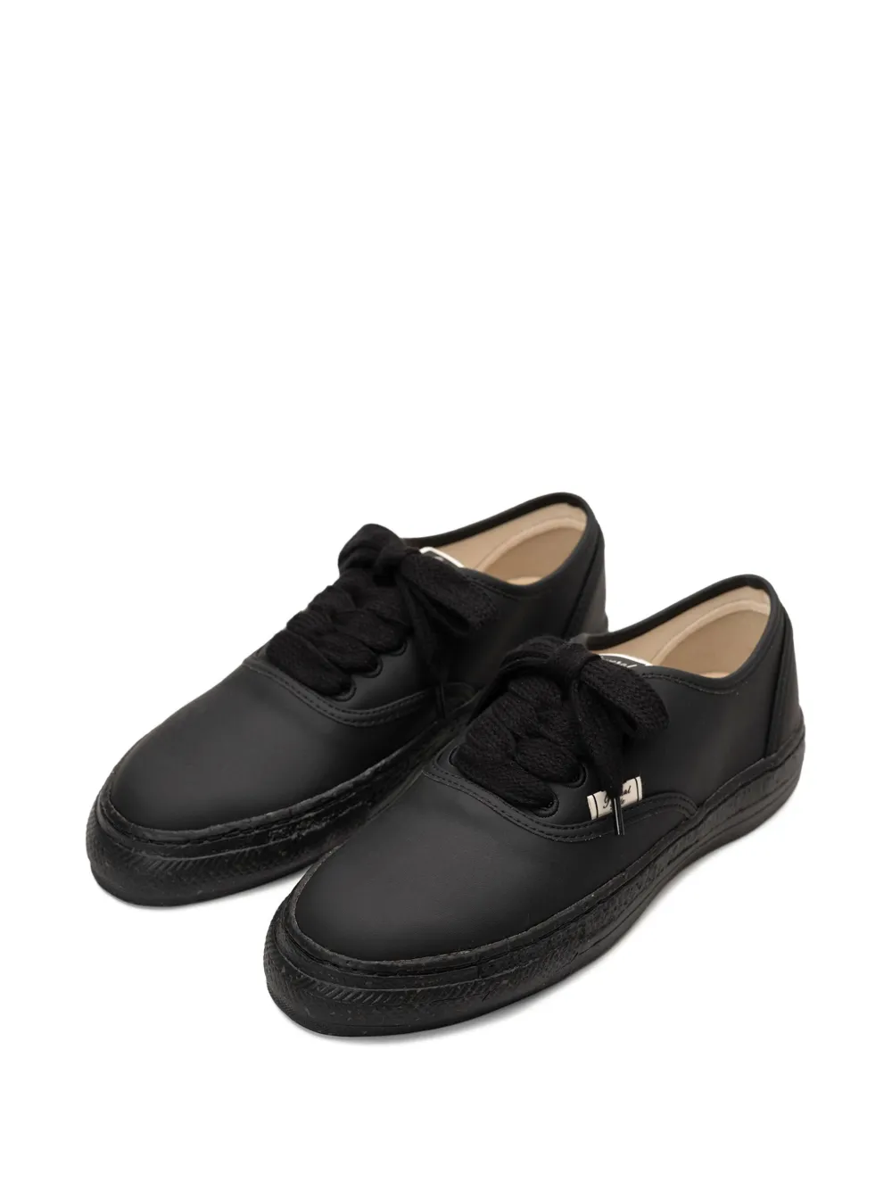 General Scale. Kiefer low-top sneakers Black
