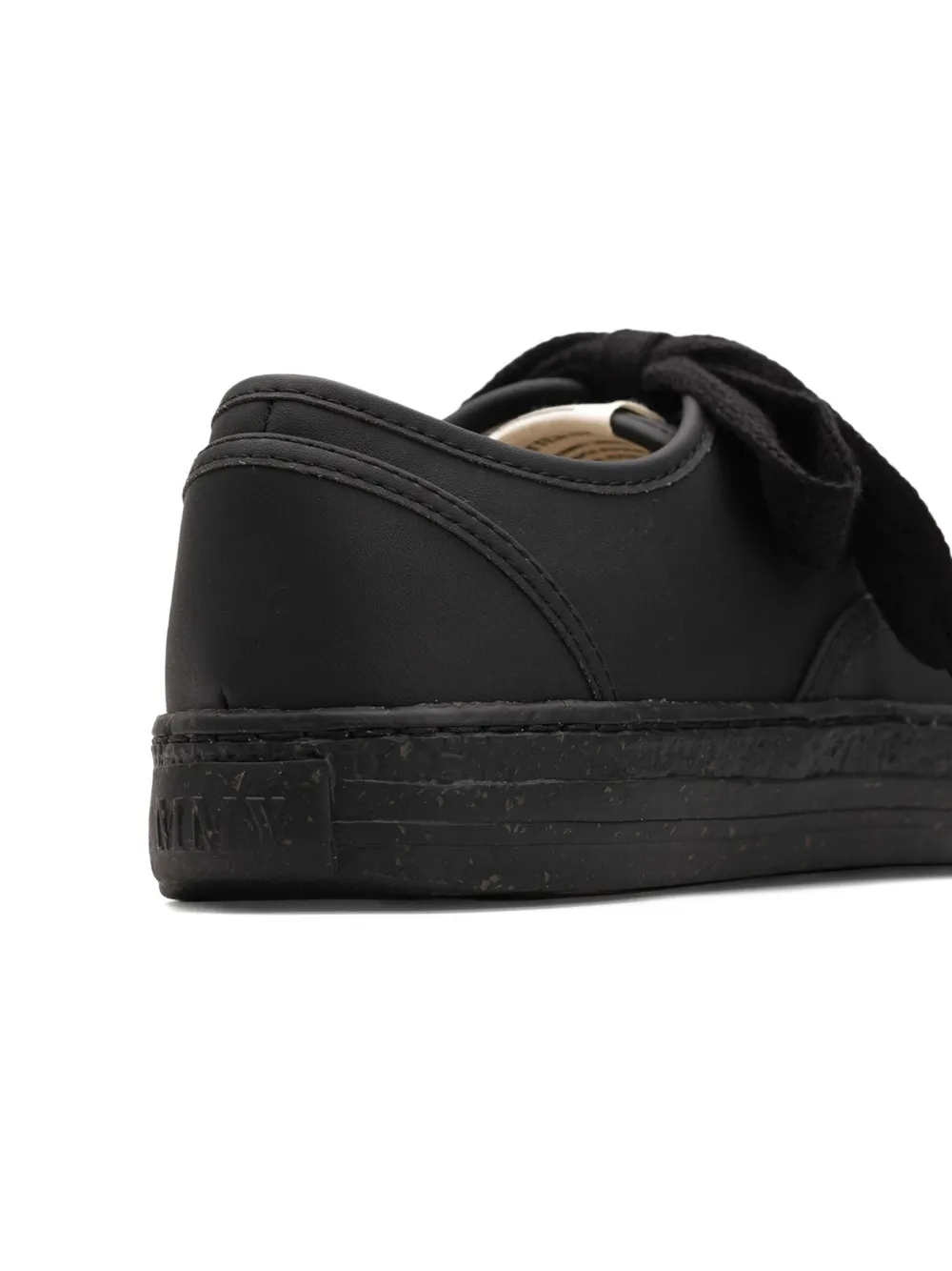 General Scale. Kiefer low-top sneakers Black