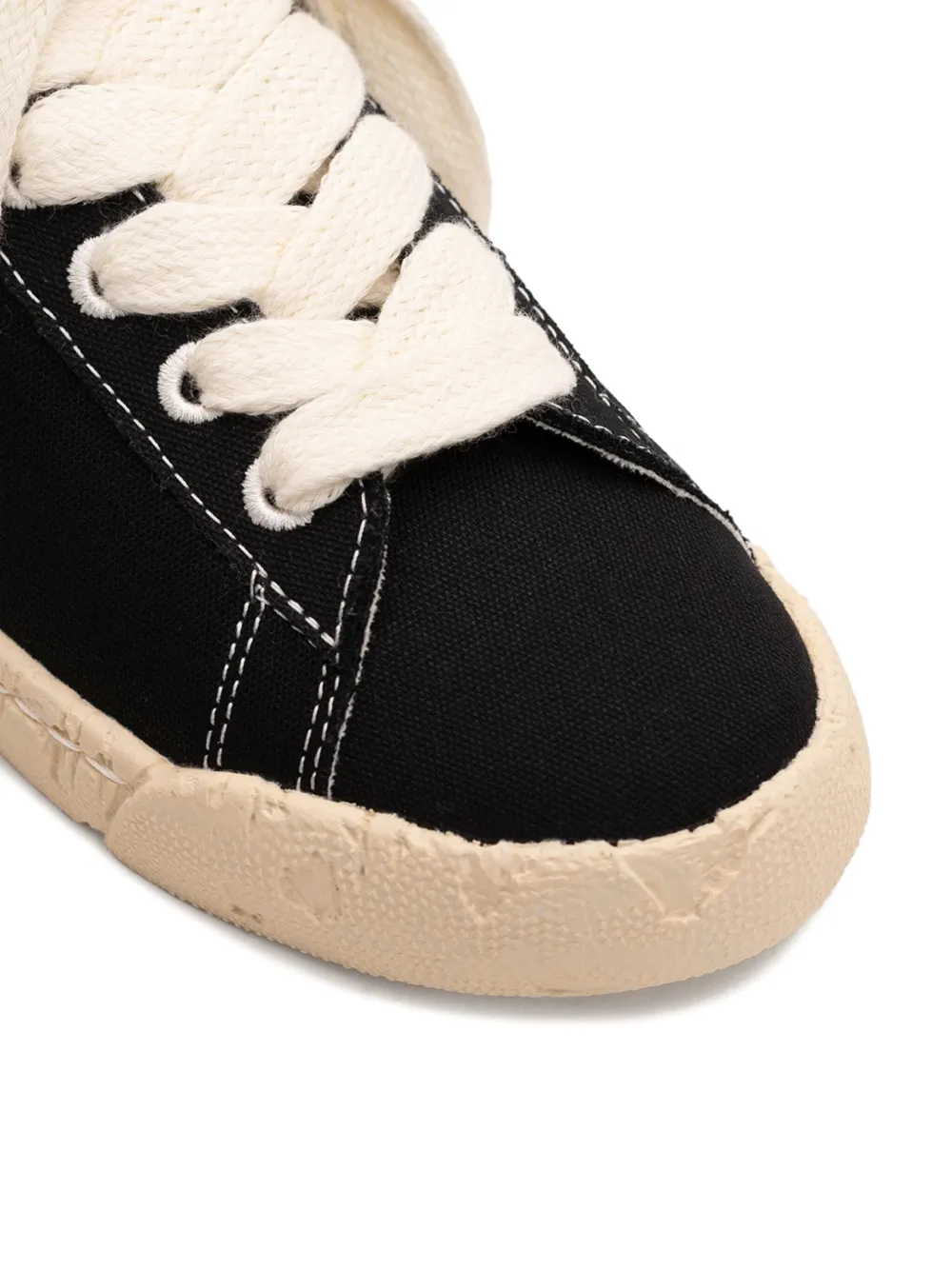 General Scale. past sole canvas sneakers Black