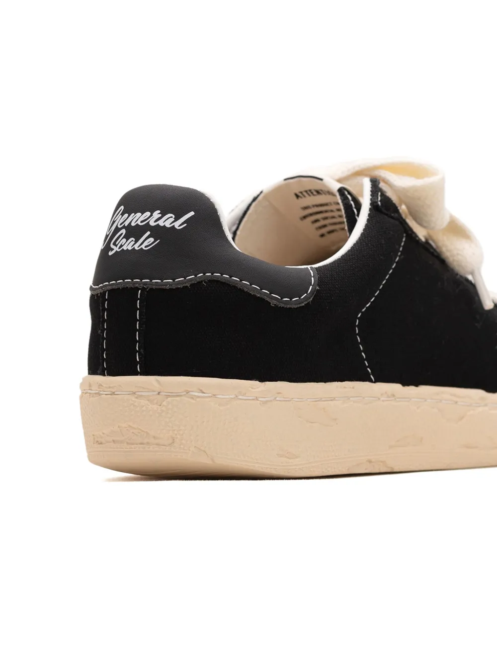 General Scale. past sole canvas sneakers Black