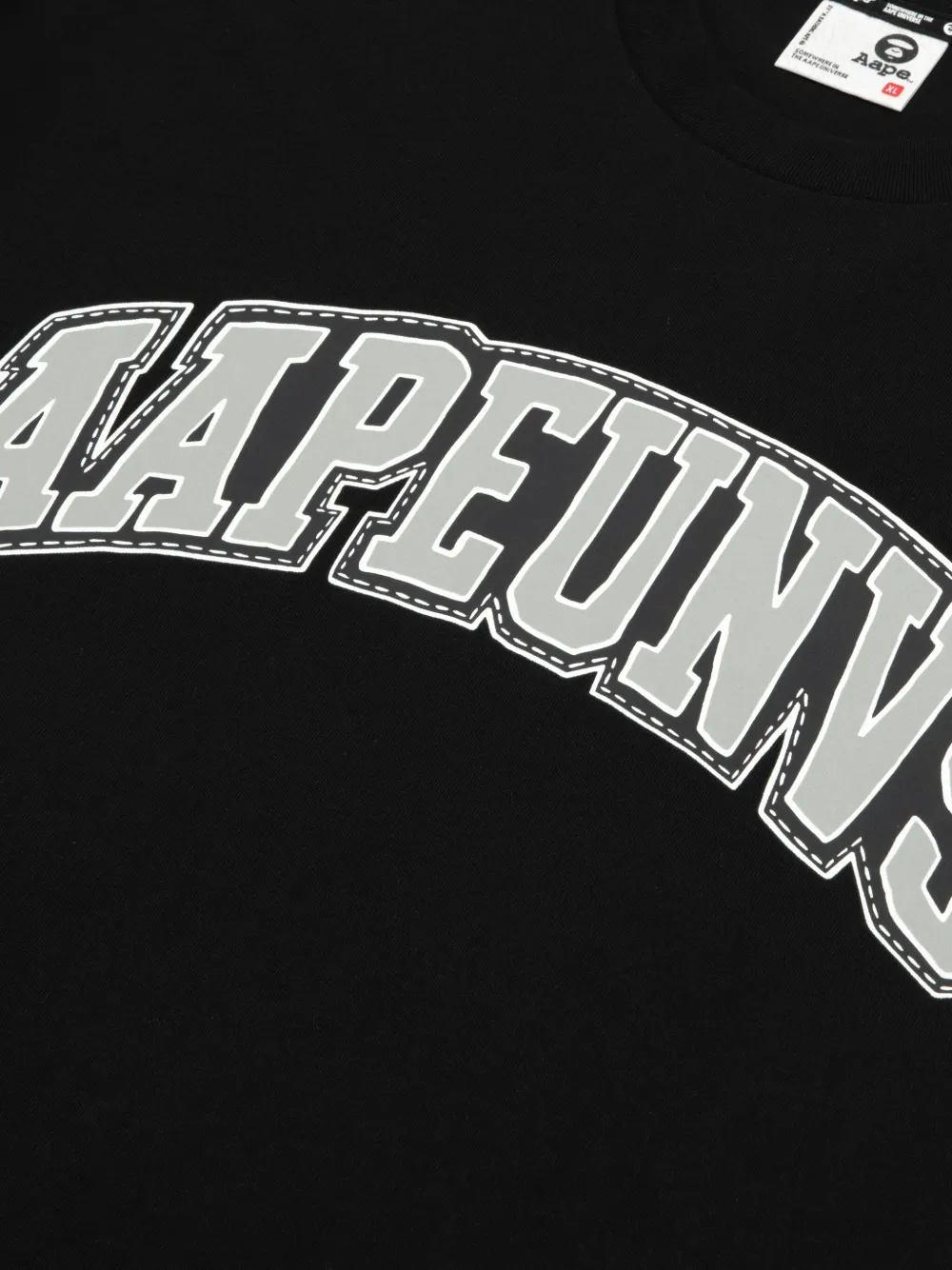 AAPE BY *A BATHING APE Cape University T-shirt Zwart