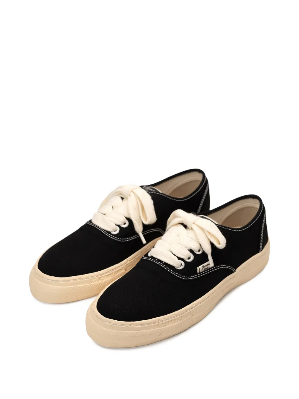 General Scale. Kiefer canvas sneakers Black