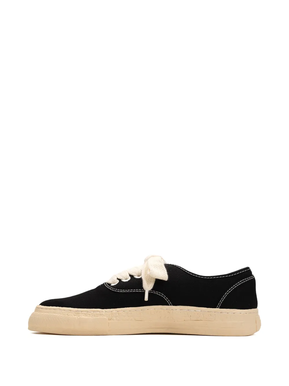 General Scale. Kiefer canvas sneakers Black