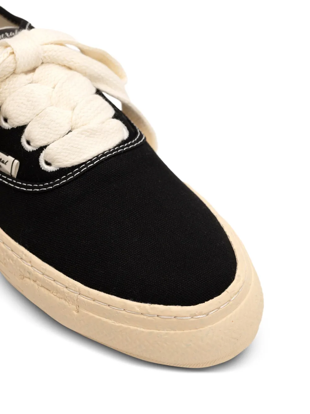 General Scale. Kiefer canvas sneakers Black