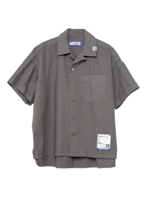 in･stru(men-tal). short-sleeve pocket shirt